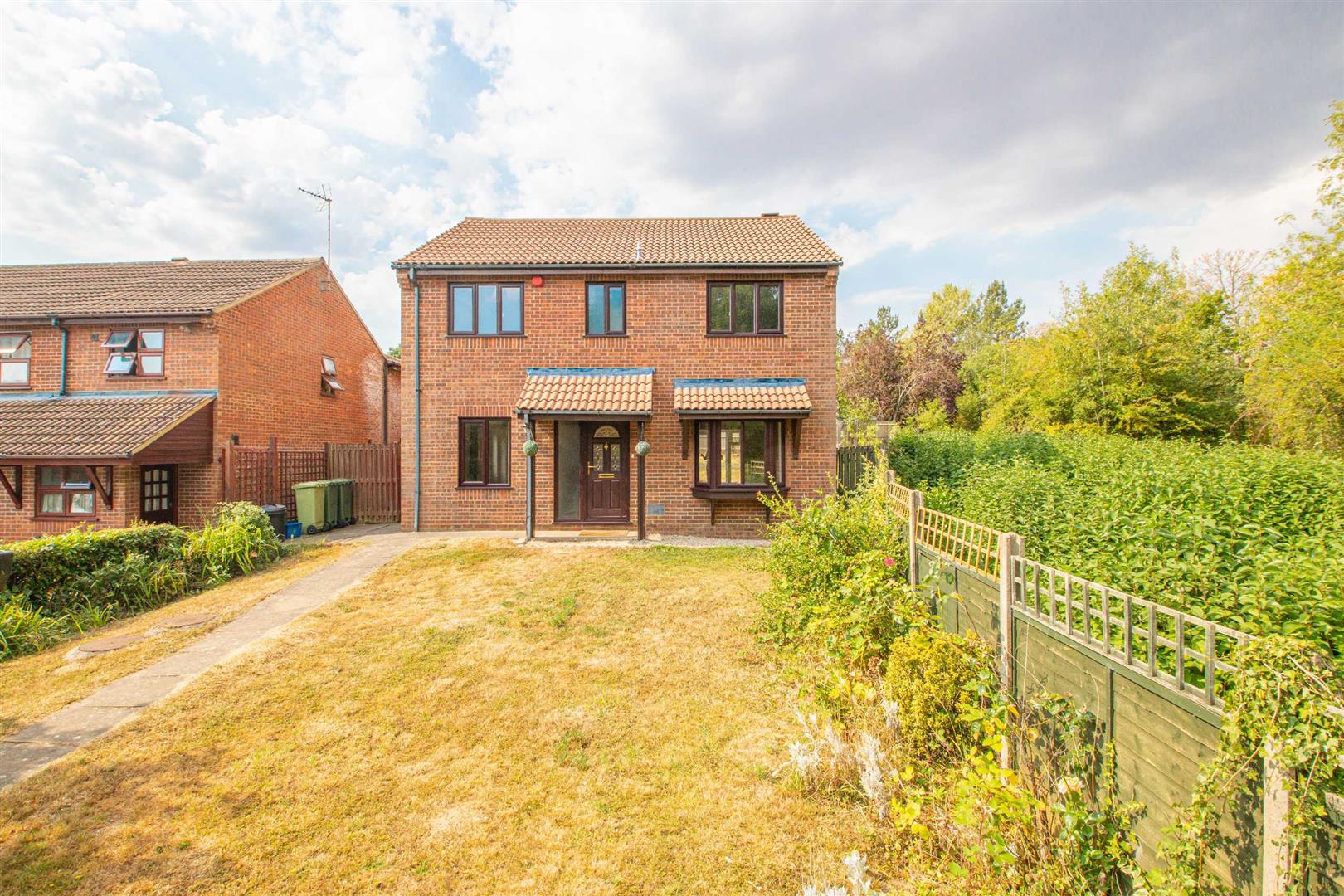5 bed property in Sheldon Court, Milton Keynes